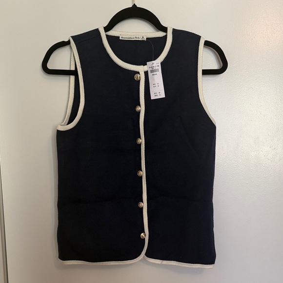 Abercrombie & Fitch Tops - Abercrombie & Fitch Navy Blue Sleeveless Top with White Trim